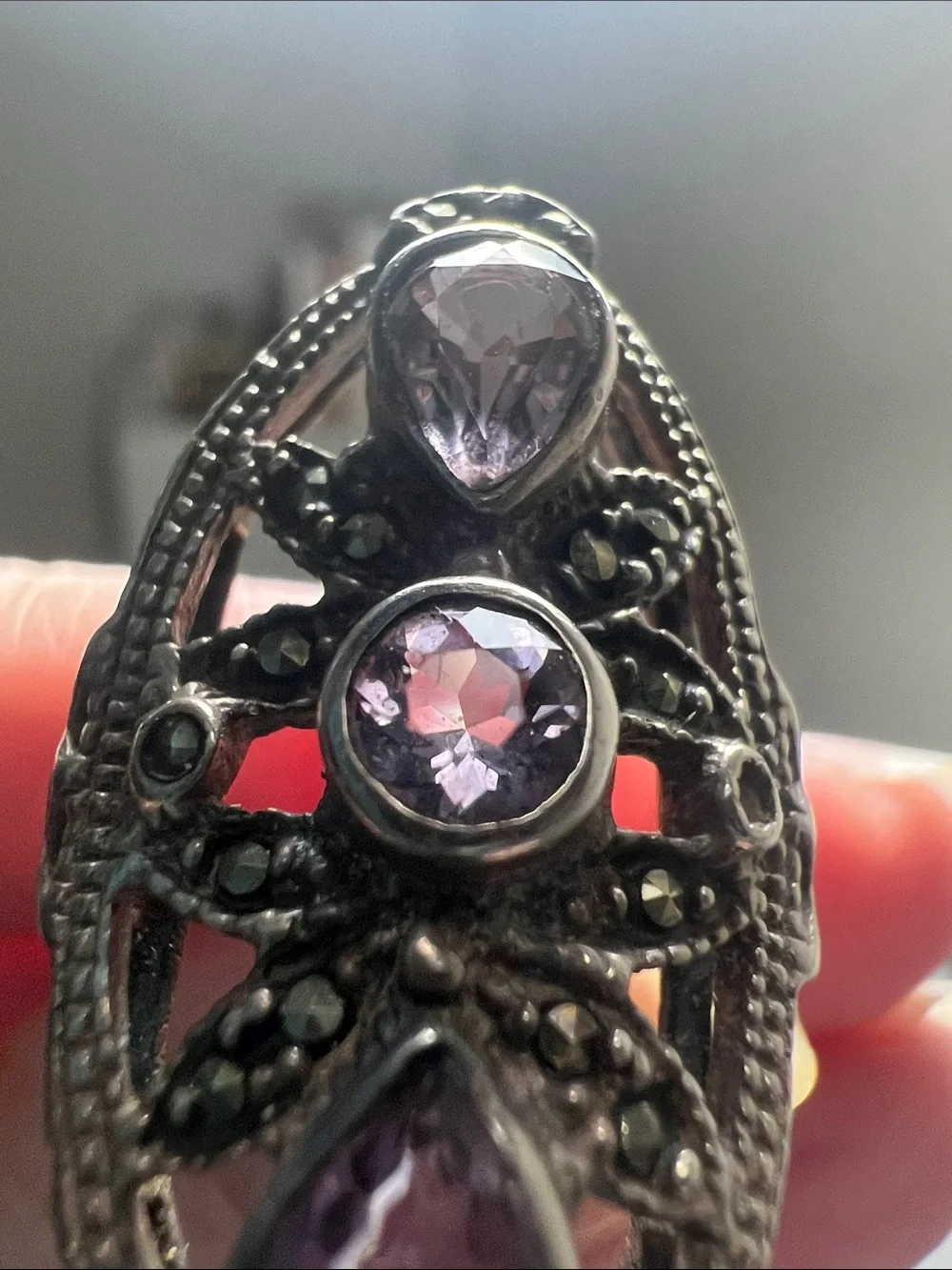 Stylish Silver Ring with Purple Gem Accents - Vintage